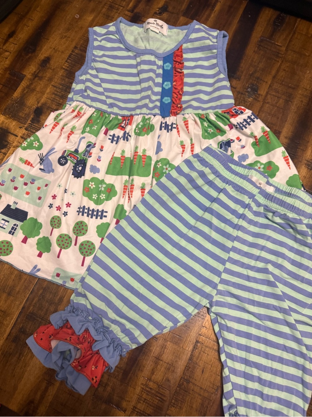 Marie Nicole 2pc Set